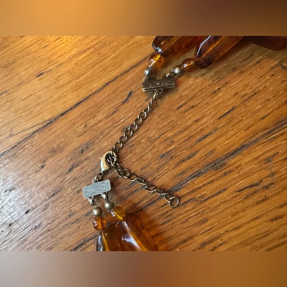 70s Vintage Double Strand Brown Lucite Tortoiseshell Necklace - Picture 8 of 8